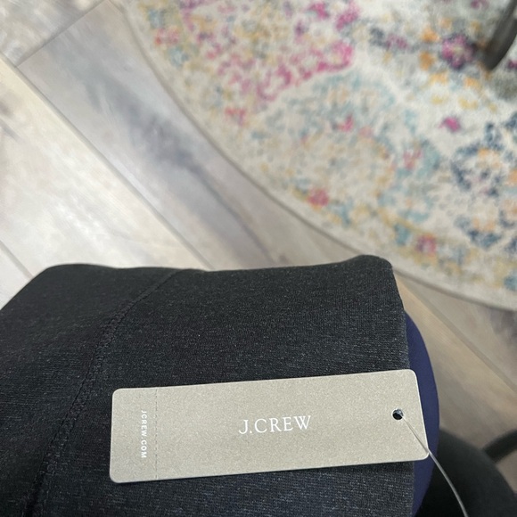 J.Crew popular slimming pants style, the “Any Day” pant. Size S - Picture 7 of 9